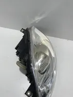 Mercedes-Benz A W169 Lampa przednia A1698200661