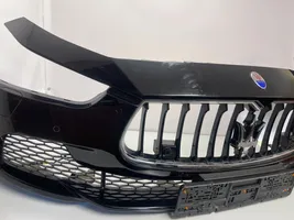 Maserati Ghibli Front bumper 670010937