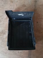 Volkswagen Scirocco Fuse box cover 1K0937132F