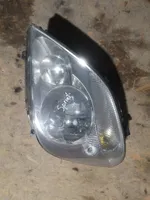 Mercedes-Benz Sprinter W906 Lampa przednia A9068200361