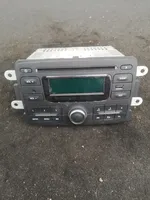 Dacia Duster Radio/CD/DVD/GPS-pääyksikkö 281155216R