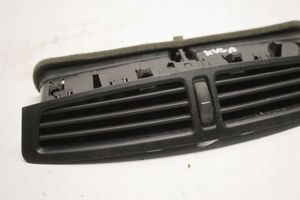 Ford Kuga II Dysze / Kratki środkowego nawiewu deski rozdzielczej 