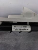 Ford Edge II Réglage de la hauteur de la ceinture de sécurité GT4BF602B82