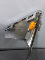 Chevrolet Camaro Etupuskurin alempi jäähdytinsäleikkö 84112291