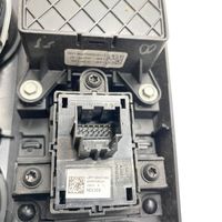 Ford Escape IV Consolle centrale LJ6BS045A76GE