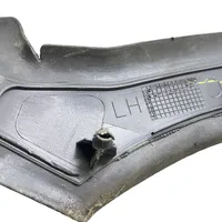 Dodge Charger Listwa pod lampę tylną 68216131AB