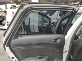 Opel Astra G Takaoven ikkunan nostomoottori 
