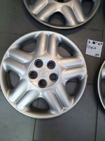 Toyota Yaris R15 wheel hub/cap/trim 