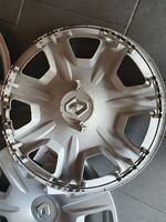 Renault Captur R15 wheel hub/cap/trim 