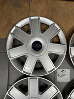 Ford Fiesta Mozzo/copricerchi/borchia della ruota R13 