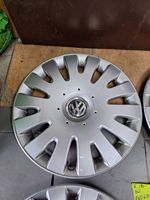 Volkswagen Jetta VI Embellecedor/tapacubos de rueda R16 1K0601147