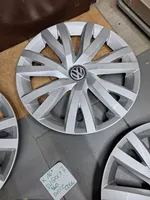 Volkswagen Golf VII R16 wheel hub/cap/trim 5G0601147