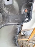 Toyota Prius (XW20) Błotnik przedni 
