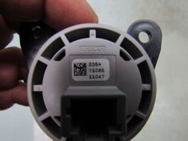 Nissan Qashqai J12 Interruttore a pulsante start e stop motore 235AY1085