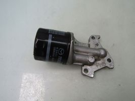 Mazda 3 Supporto di montaggio del filtro dell’olio G21F18N705