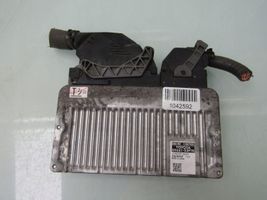 Lexus IS III XE30 Motora vadības bloka ECU 8966153P70