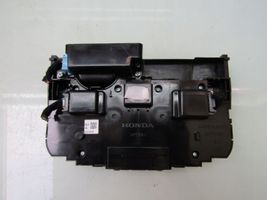 Honda Jazz IV GR Illuminazione sedili anteriori 39180TZAJ010M1