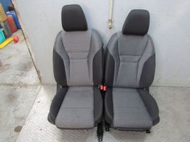 Nissan X-Trail T33 Set sedili 