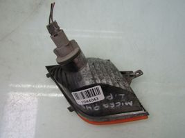 Nissan Micra Indicatore di direzione anteriore 89027935