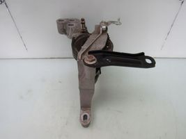 Mazda 3 Supporto di montaggio del motore (usato) 