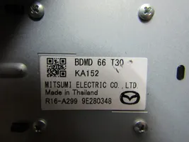 Mazda 3 Wzmacniacz anteny BDMD66T30