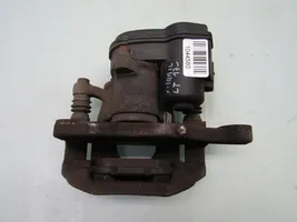 Nissan X-Trail T32 Caliper del freno trasero 440104CA0A