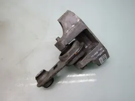 Nissan X-Trail T32 Engine mounting bracket 