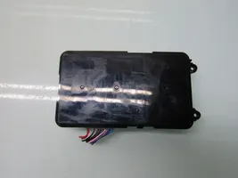 Hyundai i30 fastback Module de charge sans fil 95560G3000