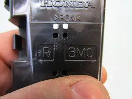 Honda HR-V Uchwyt / Mocowanie zderzaka tylnego 