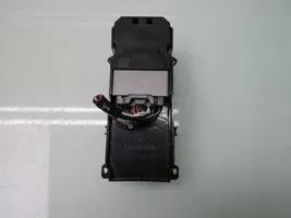 Honda HR-V Interrupteur commade lève-vitre M87594