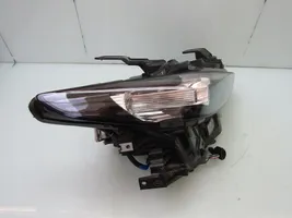 Mazda 3 Headlight/headlamp B0J867890