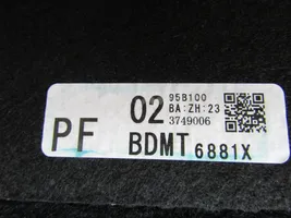 Mazda 3 Takaistuintilan tekstiilimatto BDMT6881X