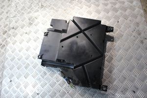 Mercedes-Benz ML W163 Subwoofer-bassokaiutin A1638201002