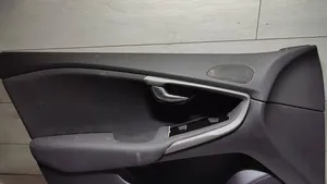 Volvo V40 Rivestimento del pannello della portiera anteriore 1319932