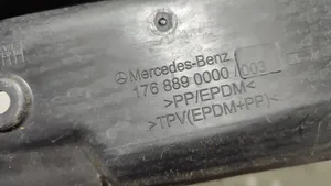 Mercedes-Benz A W176 Wygłuszenie / Pianka błotnika przedniego 1768890000