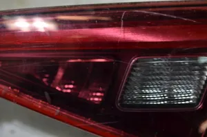 Alfa Romeo Giulia Takaluukun takavalot 