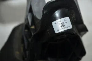 Skoda Fabia Mk3 (NJ) Sankabos pedalas 2Q1721059