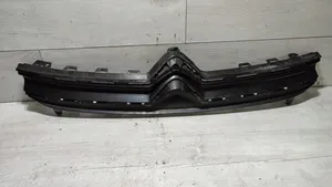 Citroen C4 Cactus Grille calandre supérieure de pare-chocs avant 9824153277