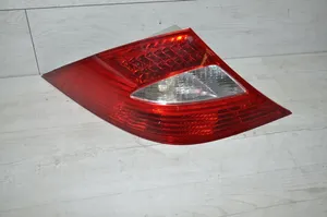 Mercedes-Benz CLS C219 Lampa tylna 