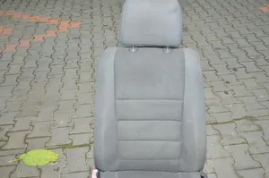 Volkswagen Touareg I Front driver seat 