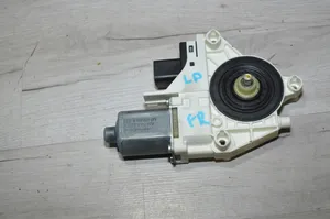 Fiat Freemont Moteur de lève-vitre de porte avant 0130822473