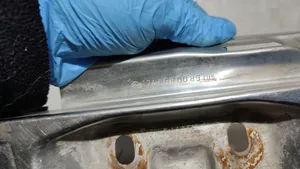 Mercedes-Benz E W124 Rivestimento di protezione sottoporta del bagagliaio/baule 