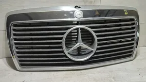 Mercedes-Benz 190 W201 Front grill 