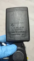 Mercedes-Benz A W176 Klamra środkowego pasa bezpieczeństwa fotela tylnego A1768600469