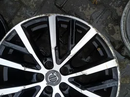 Volvo V40 Cerchione in lega R18 31423872