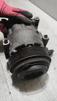 KIA Rio Ilmastointilaitteen kompressorin pumppu (A/C) DVE12N