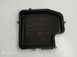 Audi A6 Allroad C5 Coperchio scatola dei fusibili 4B1907613