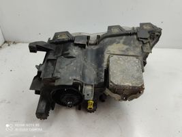 BMW 3 E46 Lampa przednia 6902760