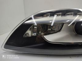 Audi Q7 4L Lampy przednie / Komplet 4L0941004