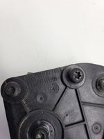 Audi A3 S3 8P Moteur de verrouillage trappe à essence 8E9827833